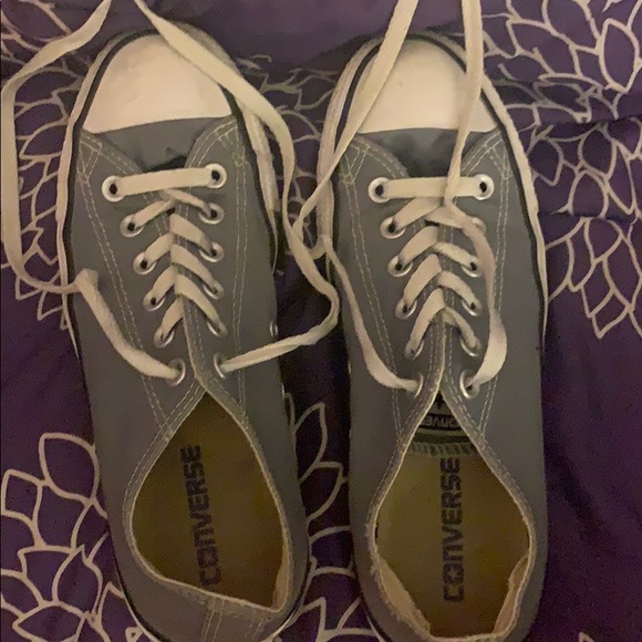 GREY CONVERSE SNEAKER - Picture 1 of 6